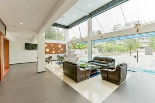 super townhouse edassery blue bells