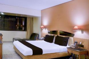 super townhouse oak jm road formerly krishna presidency