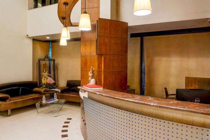 super townhouse oak jm road formerly krishna presidency