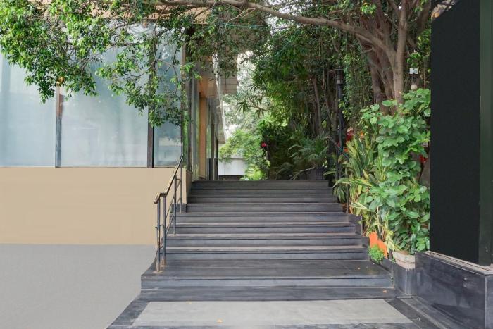 super townhouse oak jm road formerly krishna presidency