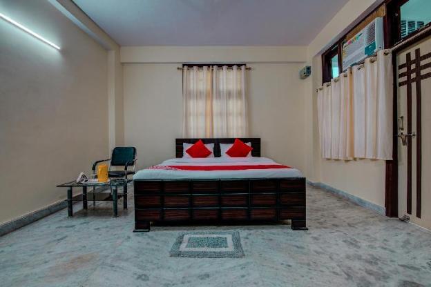 super hotel o rajbanshi nagar