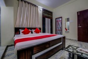 super hotel o rajbanshi nagar