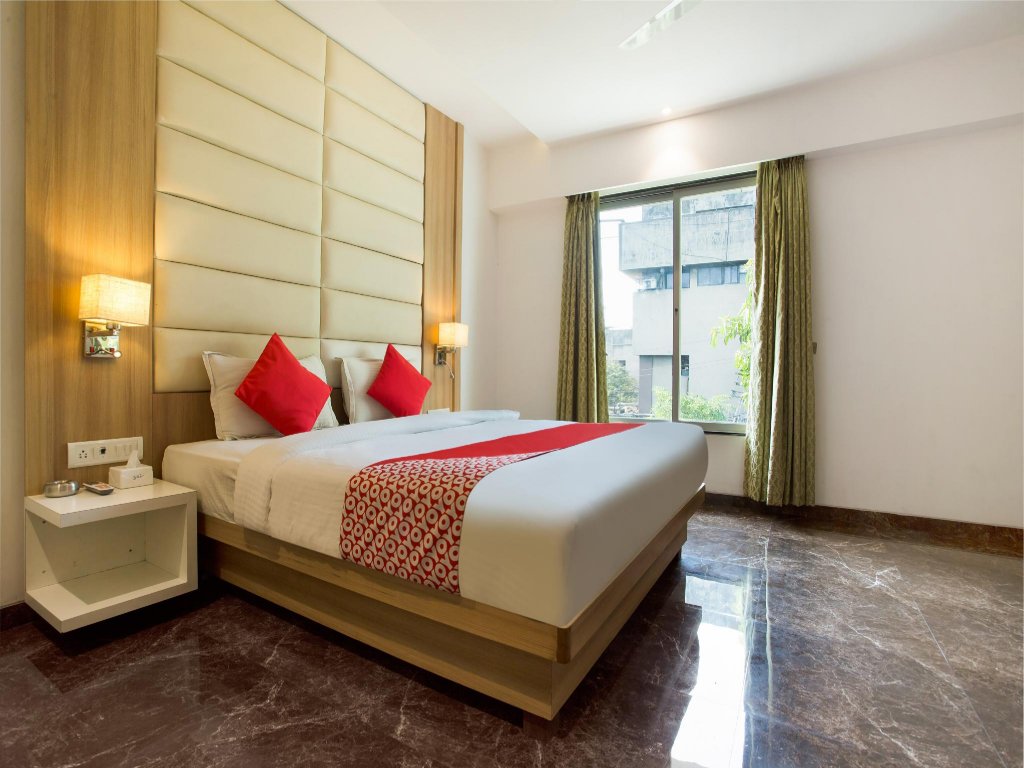 Hotel Royal Oak,Mumbai Suburban>>Mumbai,3 star