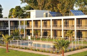 hotel eden park pau est avec piscine