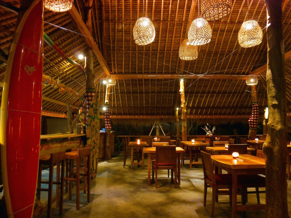 flower bud bungalows