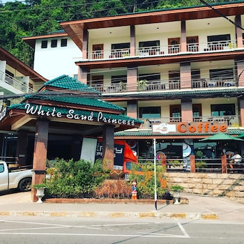 white sand princess hotel