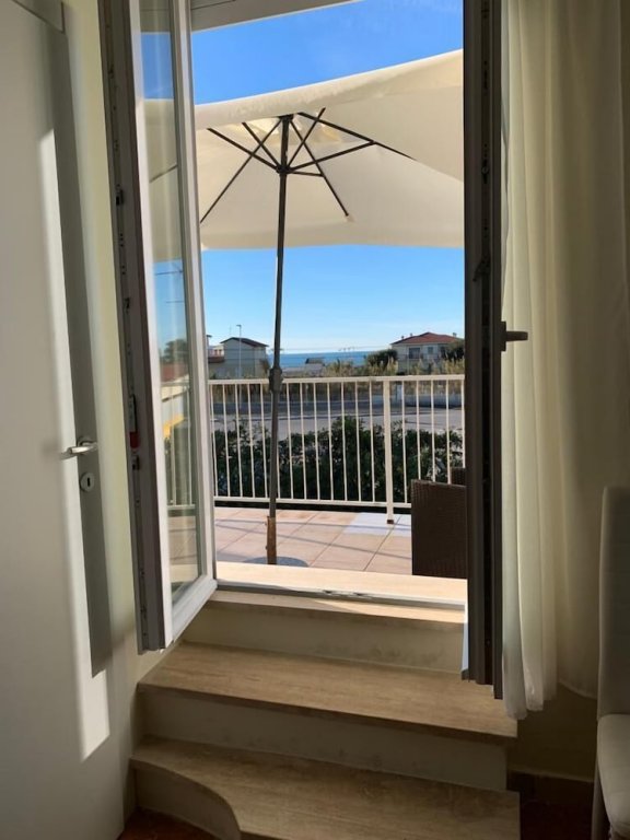 acquaviva experience hotel