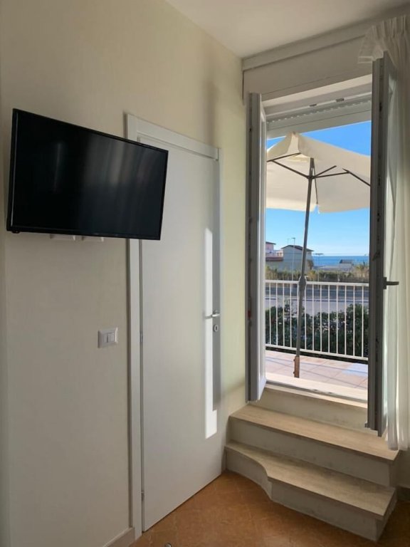 acquaviva experience hotel