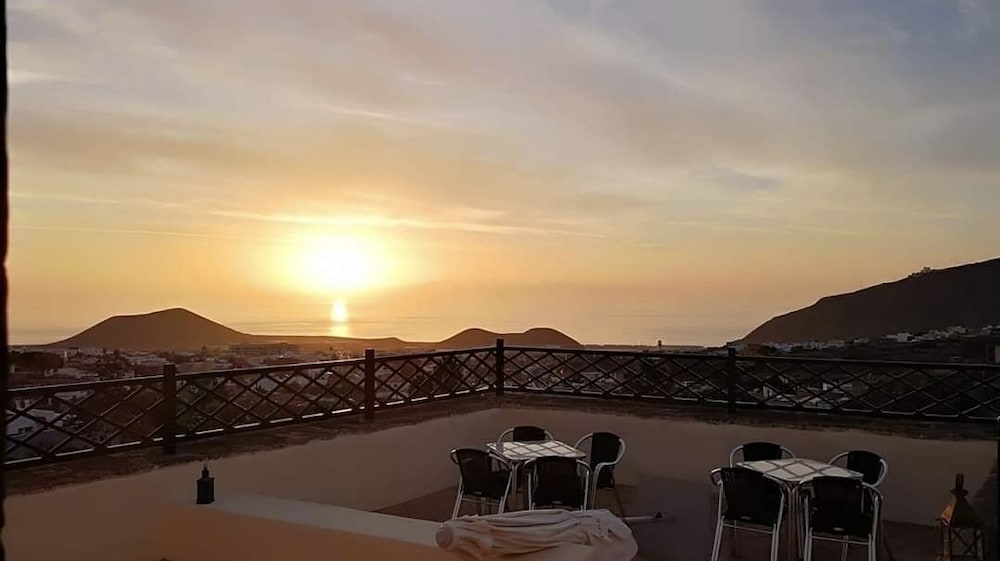 hotel rural la raya 1866