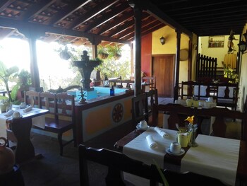 hotel rural la raya 1866