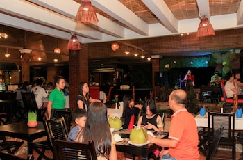 four oceans resort muine