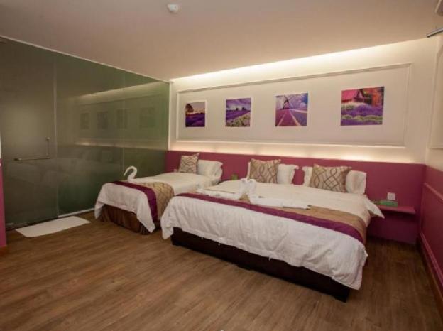 a plus boutique hotel