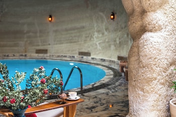 utopia cave cappadocia