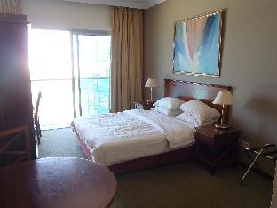 marom hof hacarmel apartments