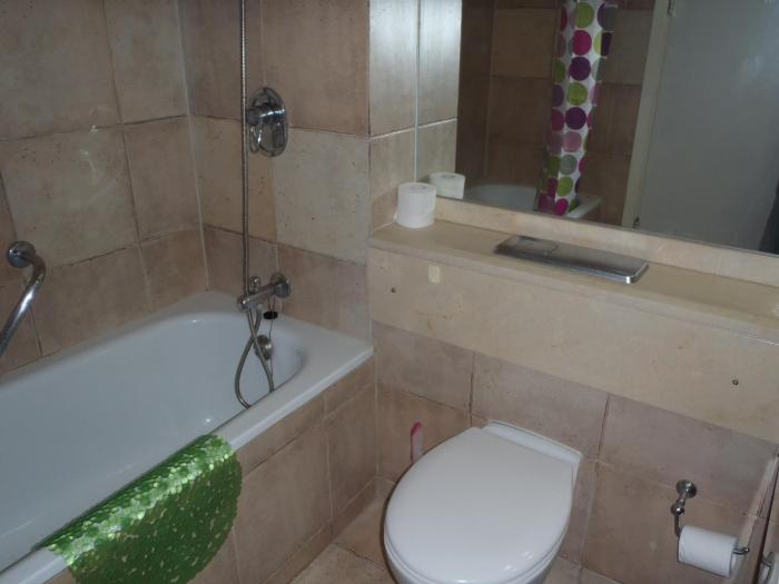 marom hof hacarmel apartments