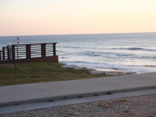 marom hof hacarmel apartments