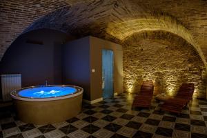 marie claire apartments and spa