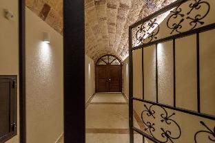 marie claire apartments and spa