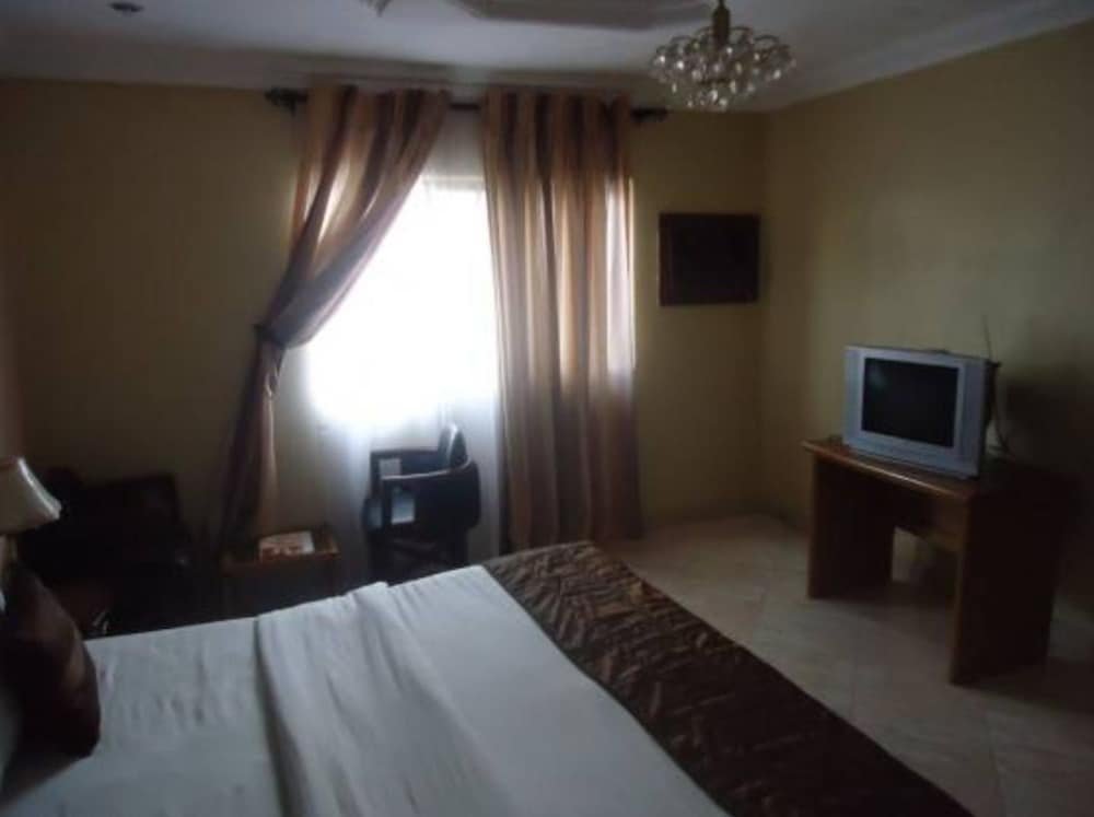 meridian lodge hotels and resorts