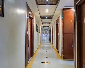 Rudra Mahal Hotel,Ellisbridge,3 star