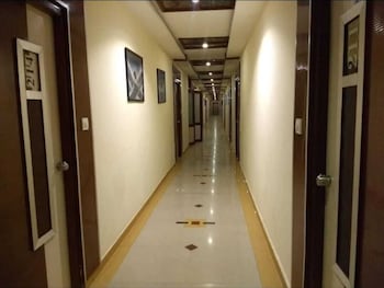 Rudra Mahal Hotel,Ellisbridge,3 star