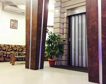 Rudra Mahal Hotel,Ellisbridge,3 star