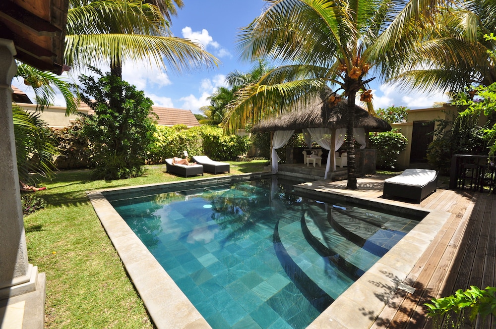 oasis villas