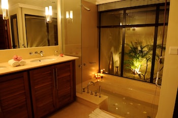 oasis villas