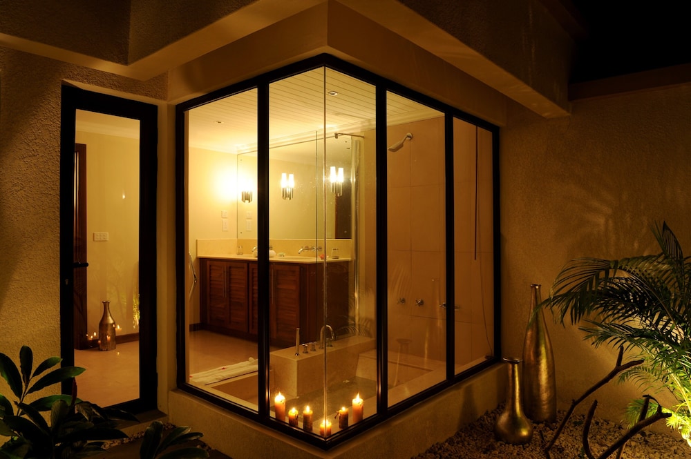 oasis villas