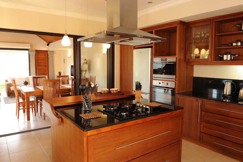 oasis villas
