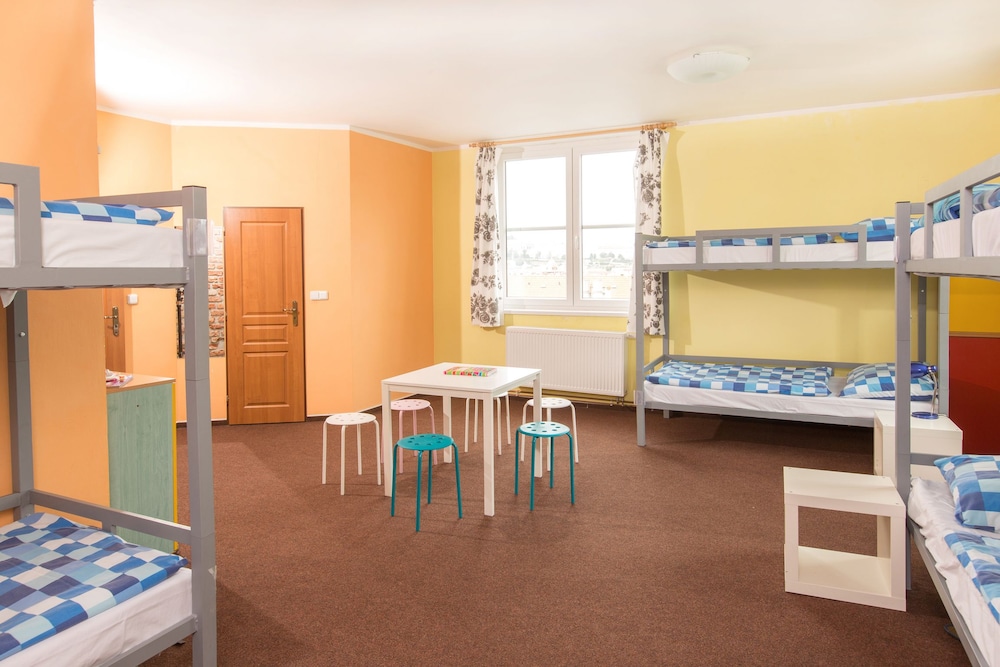hostel downtown