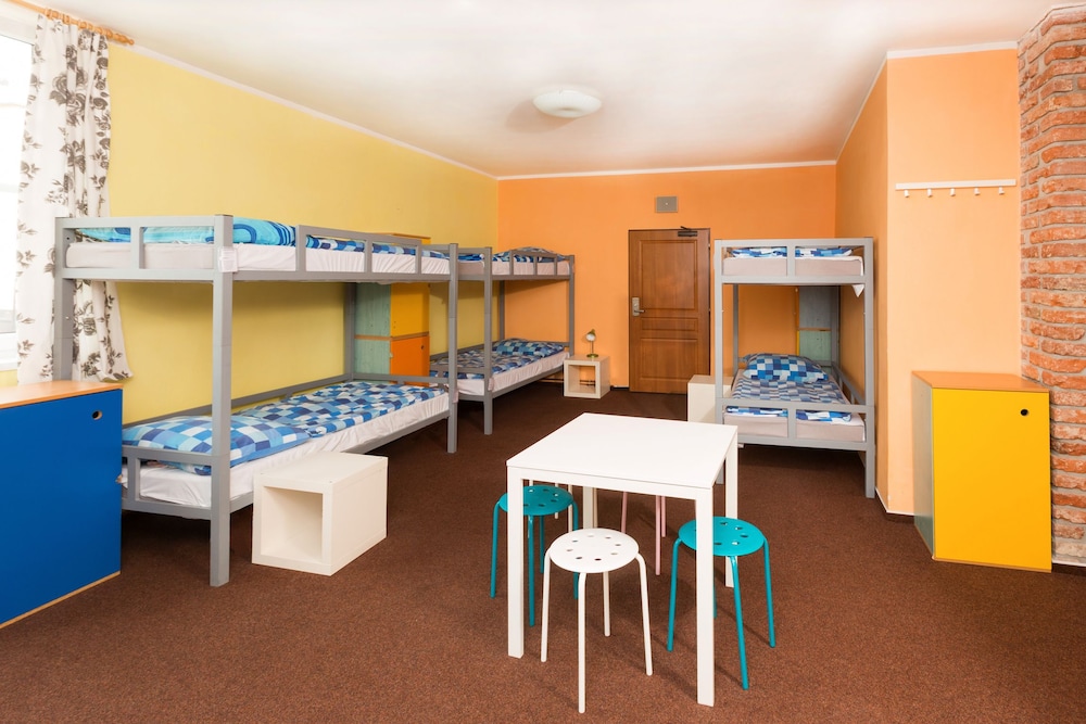 hostel downtown