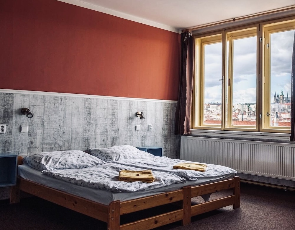 hostel downtown