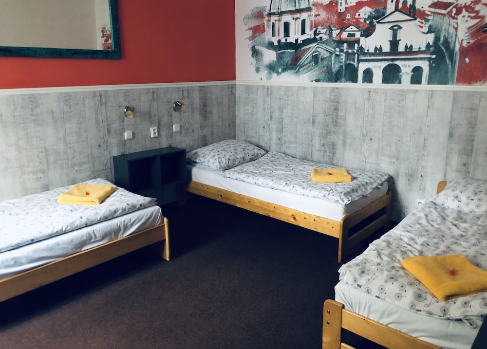 hostel downtown