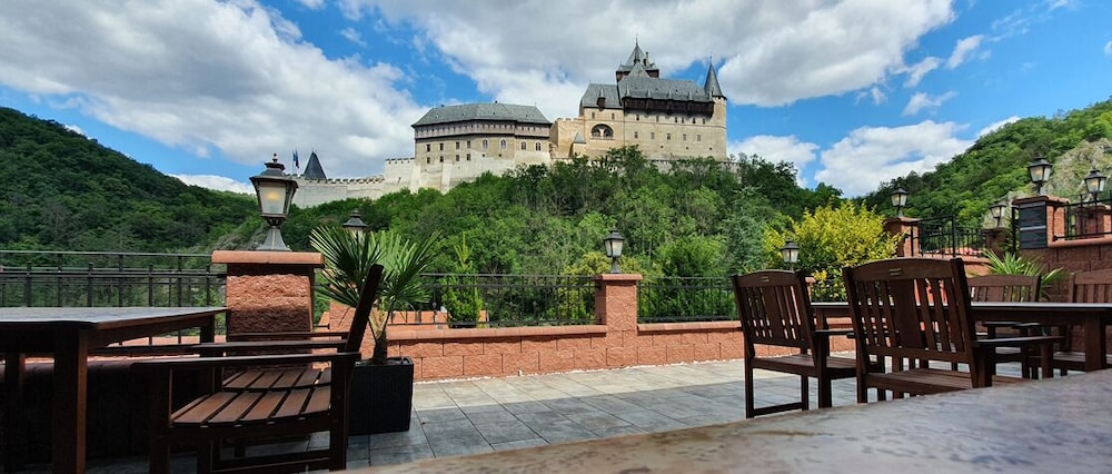 hotel karlstejn and spa
