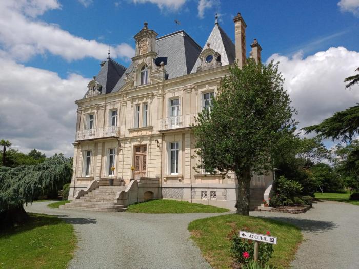 chateau du breuil