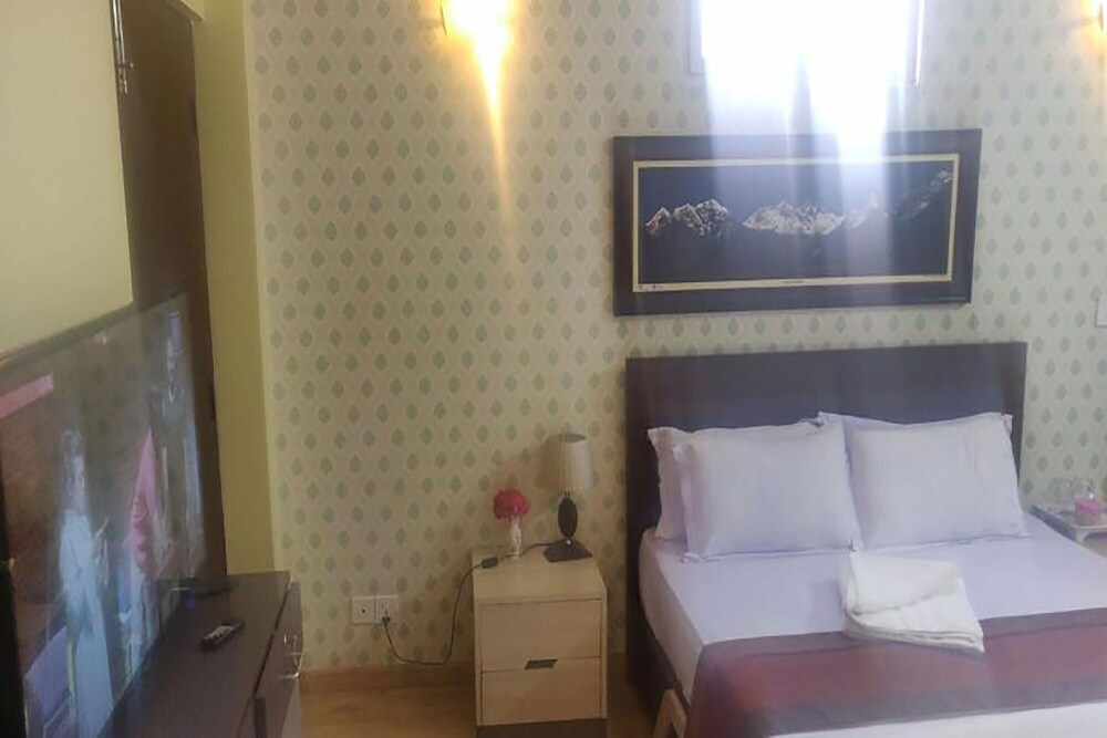 samakhusi deluxe apartment