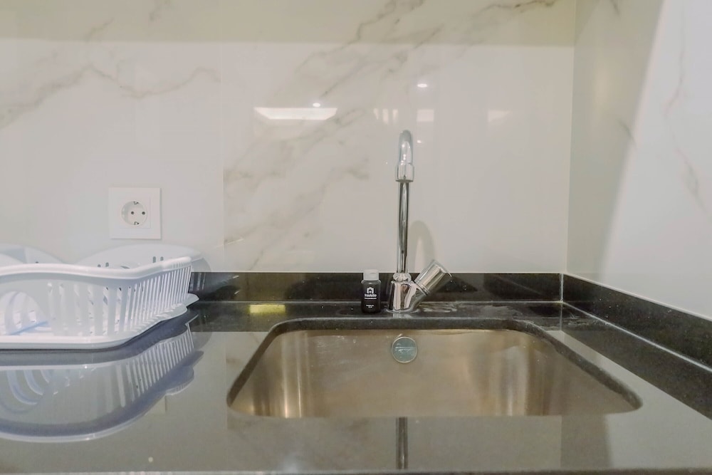 luxurious and spacious 2br apartment at one east residences