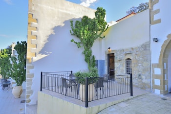 maria villas