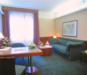 Hotel Crivi's,,4 star