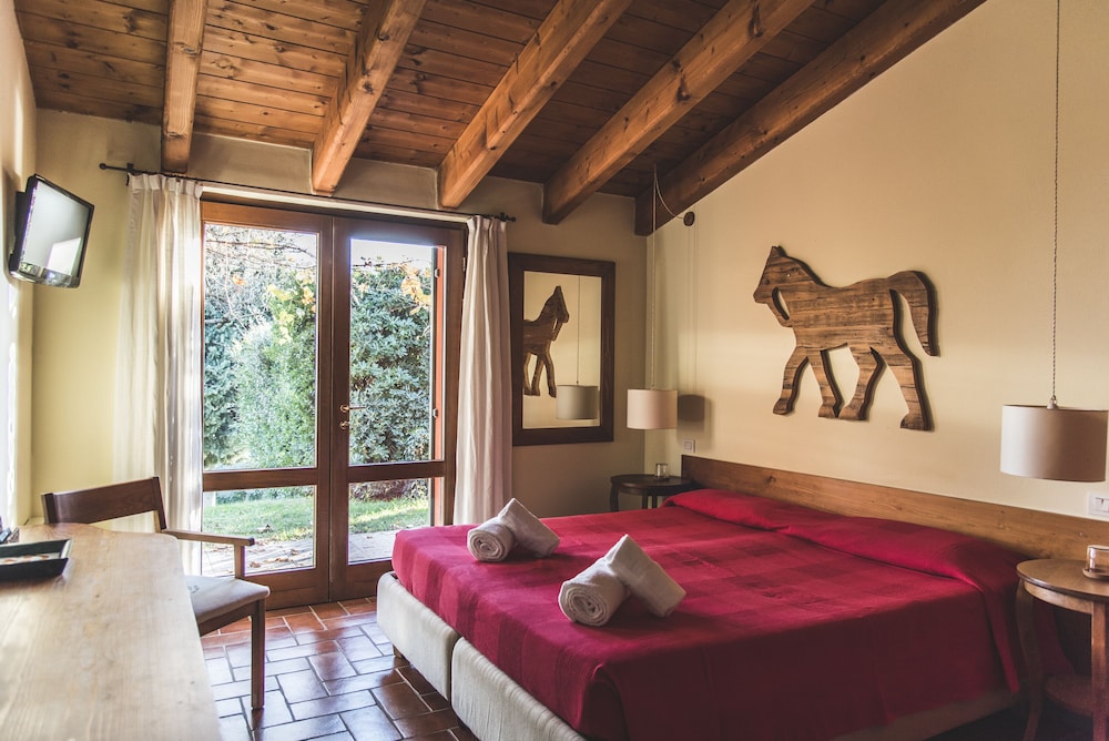 corte san mattia agriturismo in verona