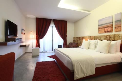 monoberge byblos hotel
