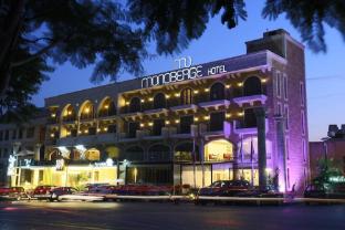 monoberge byblos hotel