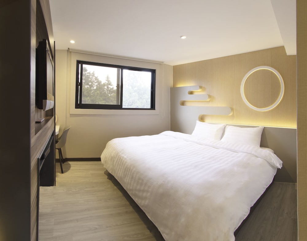 alishan shermuh tourist hotel