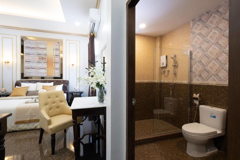 lanna kamin pool villa airport