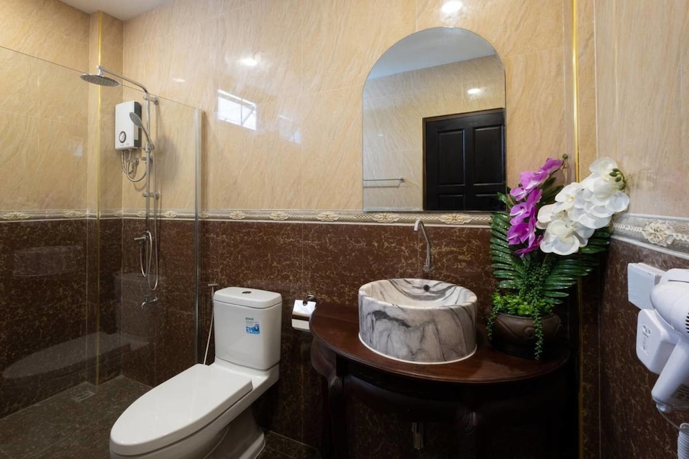 lanna kamin pool villa airport