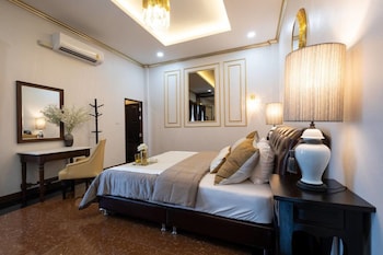 lanna kamin pool villa airport