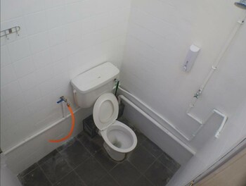 check inn kek lok si ayer itam