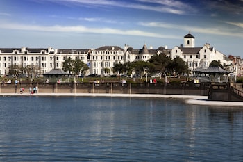 royal clifton hotel