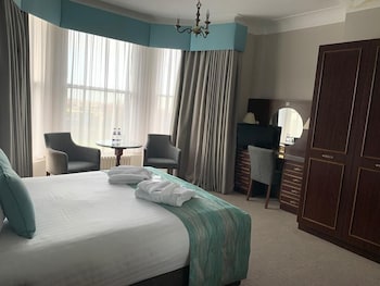 royal clifton hotel